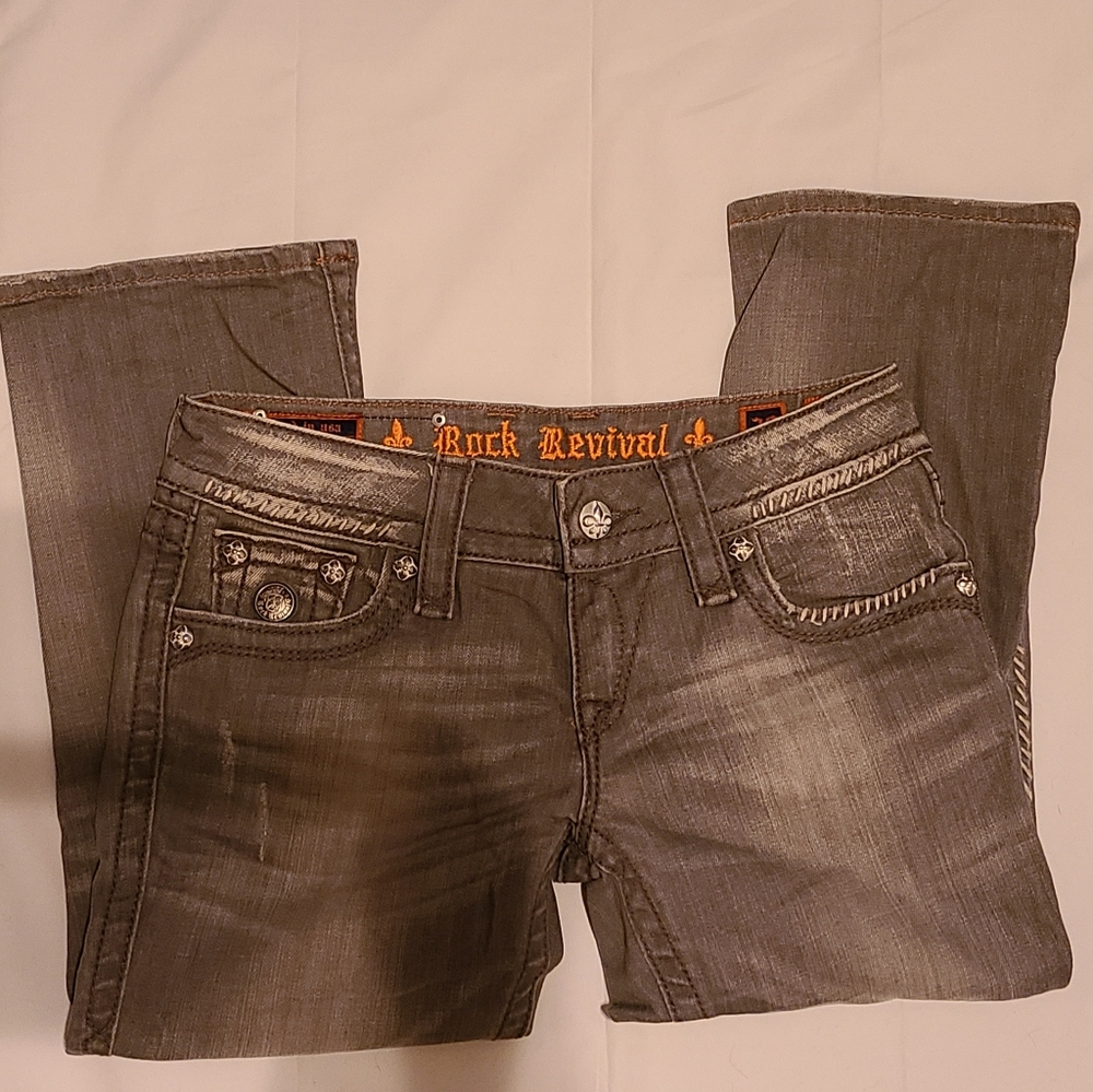 Rock revival ankle length jeans cropped